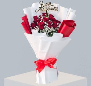 anniversary red roses Dubai